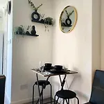 Compact Contemporary Modern Studio
