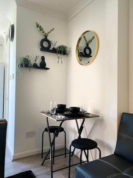 Compact Contemporary Modern Coventry