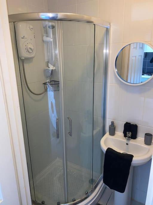 Compact Contemporary Modern Coventry